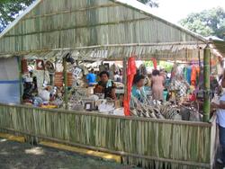 Fijis Stand auf dem Marktplatz