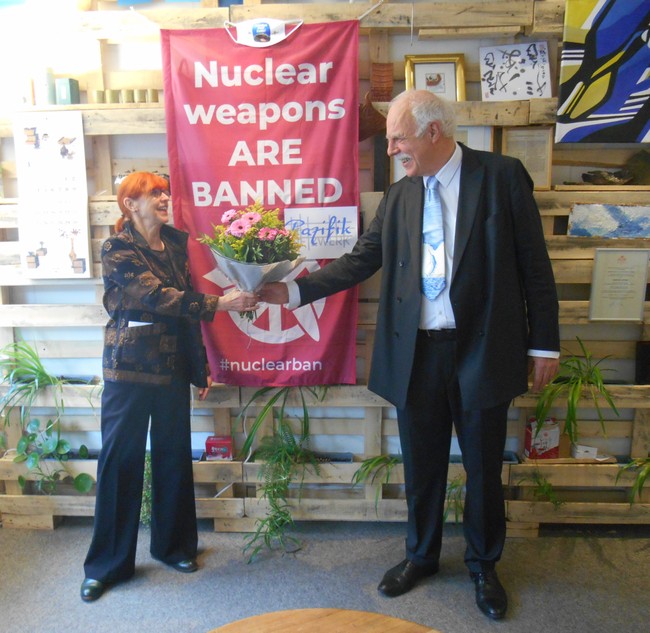 Glückwünsche zum Atomwaffenverbotsvertrag