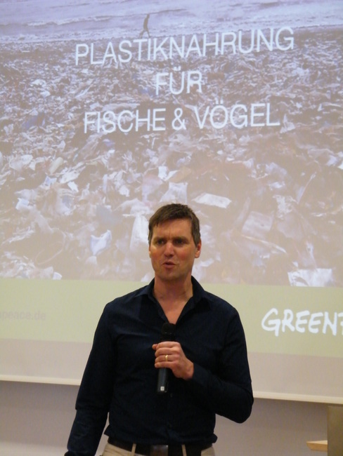 Thilo Mack von Greenpeace über Müllverschmutzung in den Ozeanen 